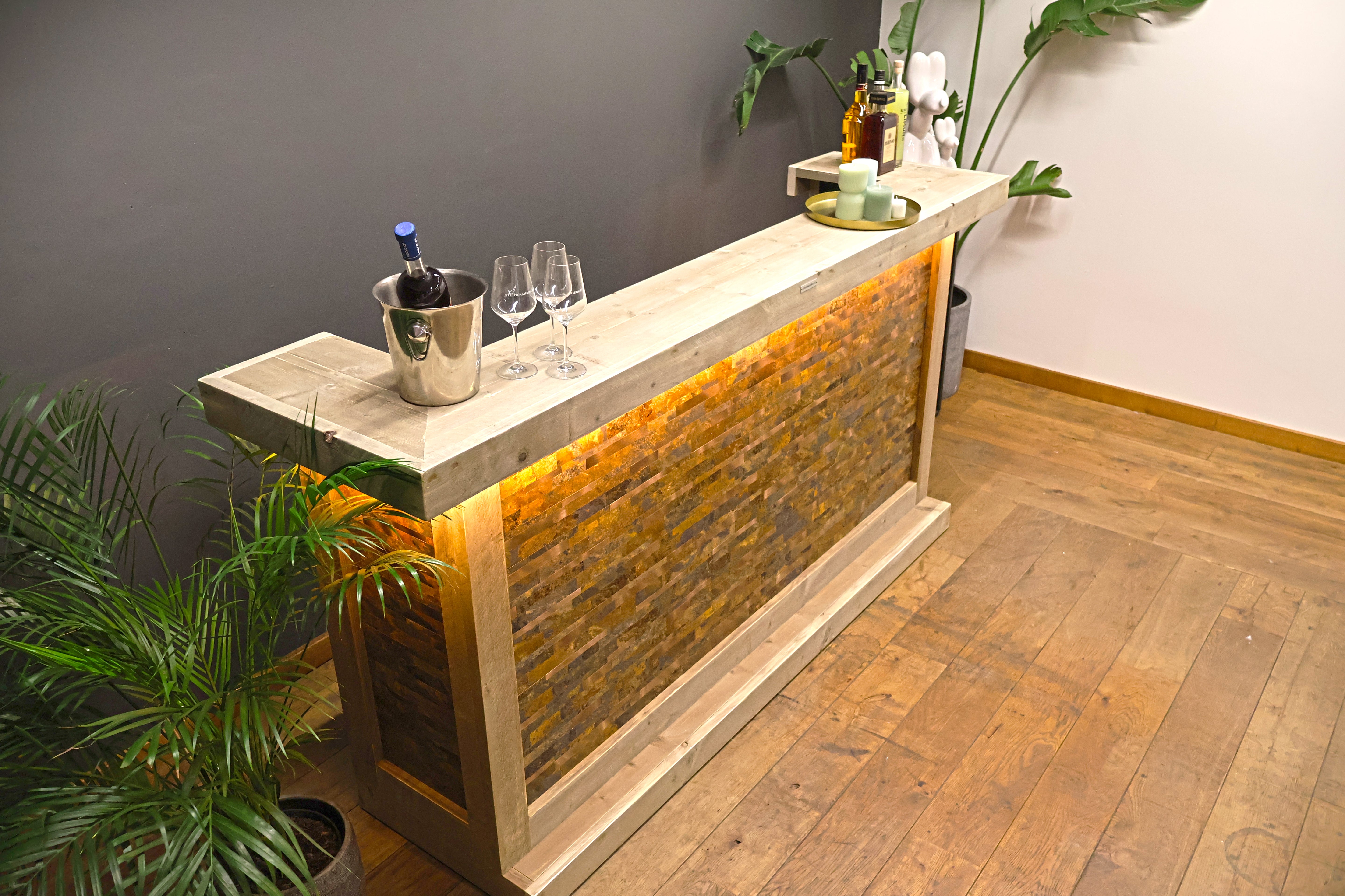 Bar met mozaïek