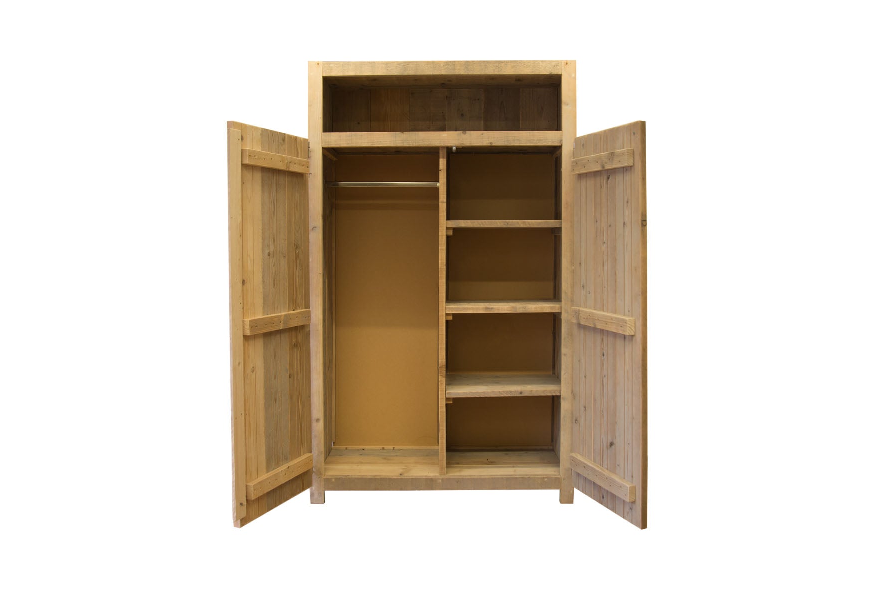 Kast Martinique